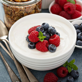  Stir into Yogurt: Mix into oatmeal or yogurt for added antioxidants.